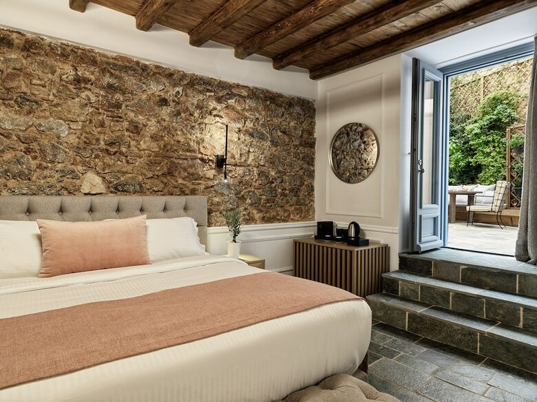 Apartamentos A77 Suites By Andronis