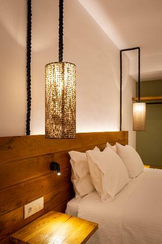 Eleals Boutique Hotel