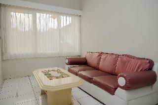 Hotel Oyo 1107 Rossan Villa