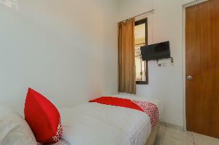 Hotel Oyo 866 Idola Residence