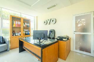 Hotel Oyo 935 Bongo Residence