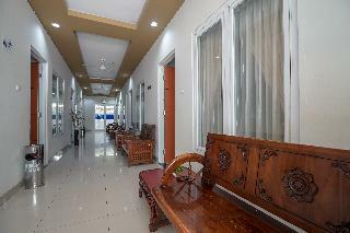 Hotel Oyo 958 Penginapan Timur