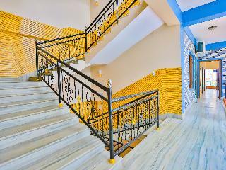 Spot On 476 Kali Gandaki Hotel