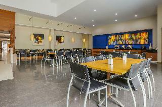 Oyo 918 Hotel Senen Indah