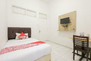Oyo 1111 Passer Baroe Inn