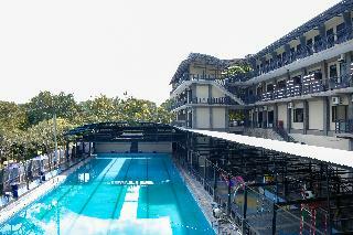 Oyo 887 Green Hill Hotel And Convention Center