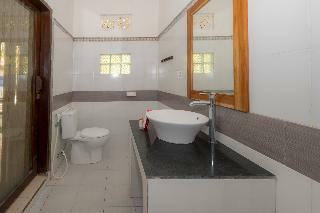 Hotel Oyo 1142 Alibaba Bungalows