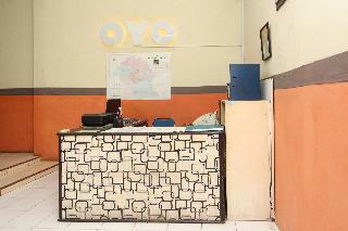 Oyo 451 Divka Residence Syariah