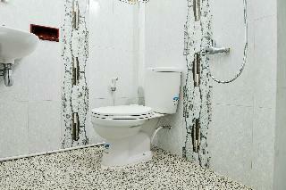 Hotel Oyo 956 Penginapan Eby