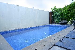 Oyo 703 Omah Olin Guesthouse