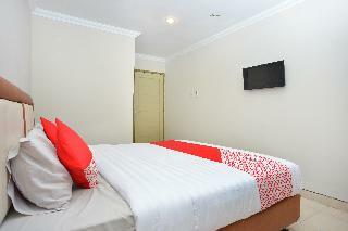 Oyo 743 Garden Guesthouse