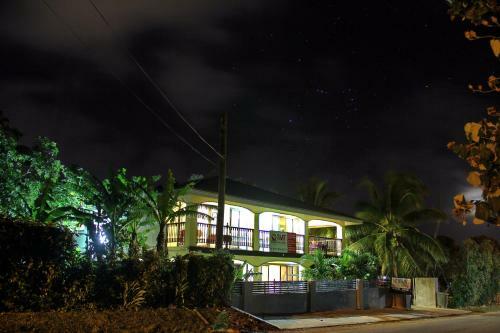 Hostal Noa Guest House