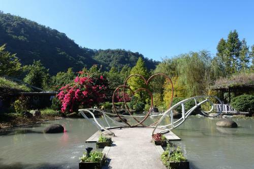 Hotel Tai-yi Red Maple Resort