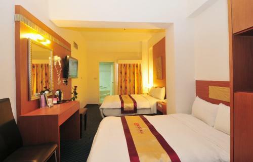 Kuo Chung Hotel