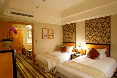 The Lees Hotel