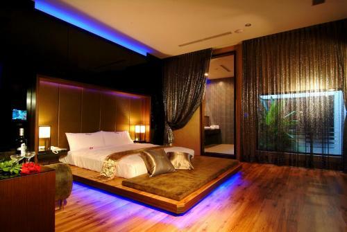 Takao Love Motel