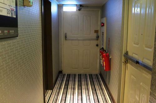 Holiday Hotel