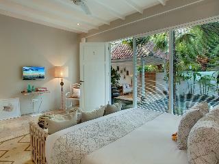 Hotel Room Vespa Suite 4