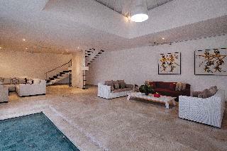 Kutus Kutus Canggu Villa