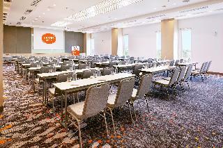 Harris Hotel And Convention Bundaran Satelit
