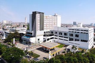 Harris Hotel And Convention Bundaran Satelit