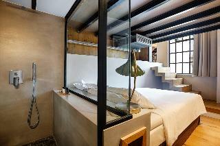 The Foundry Suites
