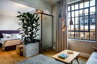The Foundry Suites