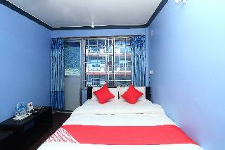 Hotel Rupa Begnas Lake Inn
