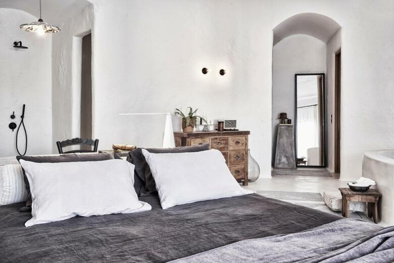 Hotel Nomad