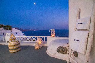 Villa Alexander's Suites
