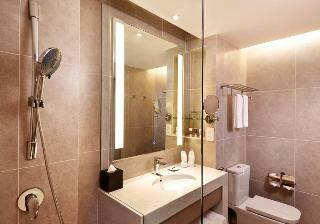 Hotel Mercure Kl Shaw Parade
