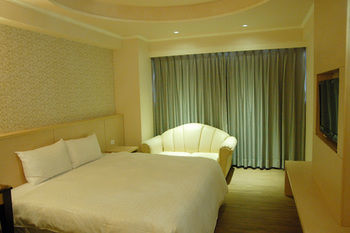 Paris Hotel
