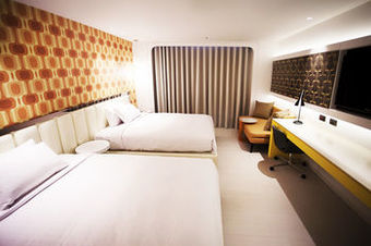 Hostal Royal Group Hotel Minghua Branch