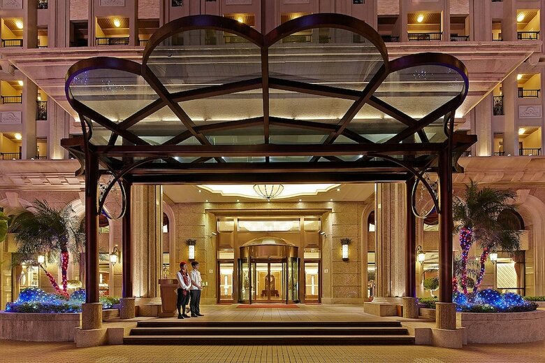 E-da Skylark Hotel