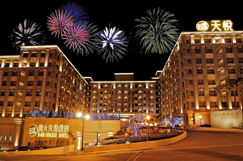 E-da Skylark Hotel