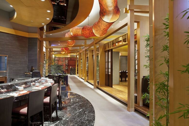 E-da Royal Hotel