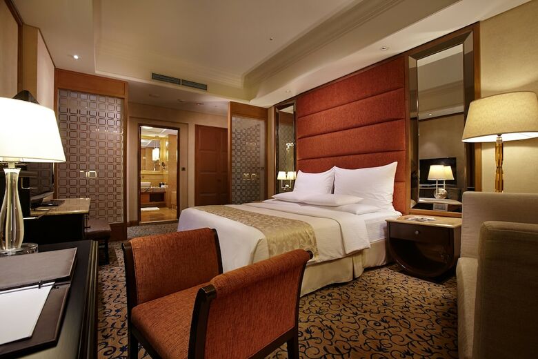 E-da Royal Hotel