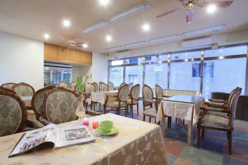 Longchi Hot-spring Hotel