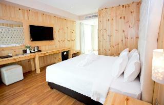 Vouk Hotel Suites