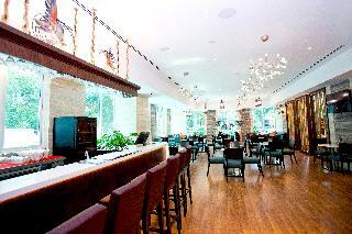 Vouk Hotel Suites