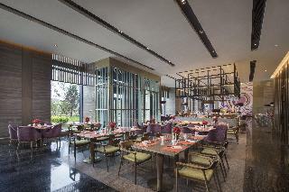 Hotel Crowne Plaza Harbin Songbei