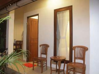 Hotel Kubu Yogi Homestay