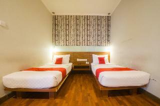 Hotel Reddoorz Plus @ Celaket