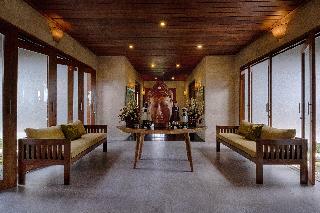 Kutus Kutus Ketewel Villa