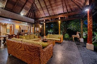 Kutus Kutus Ketewel Villa