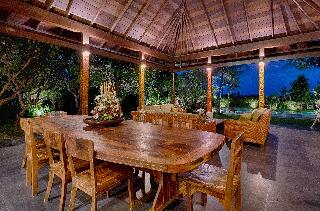 Kutus Kutus Ketewel Villa