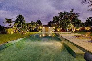 Kutus Kutus Ketewel Villa