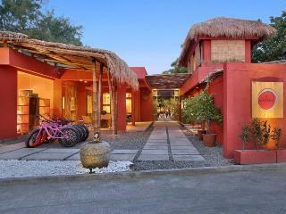 Pinkcoco Gili Trawangan Hotel