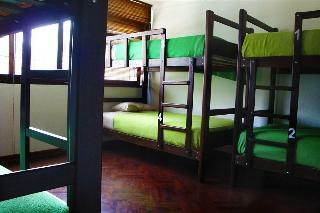 Hotel Cirque Hostel