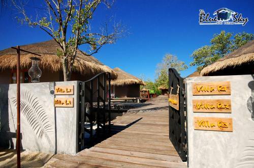 Hotel The Blue Sky Resort @ Koh Payam